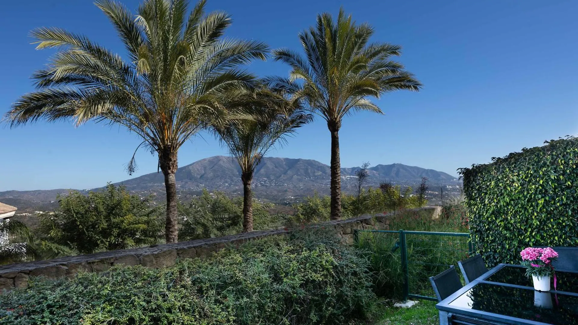 Chalet Comodo Triplex La Cala Golf Mijas